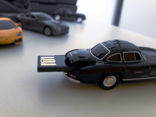 Cardossier USB Prototype